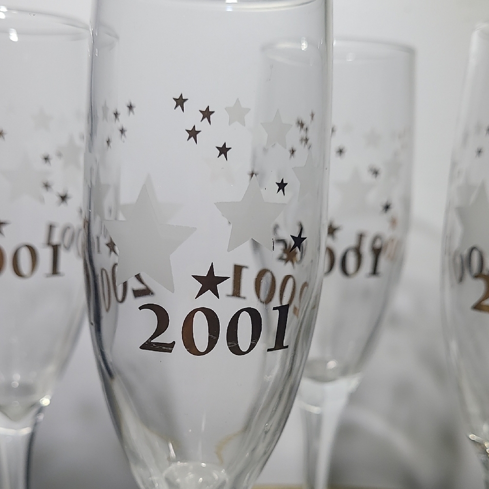 Millennium Champagne Flutes 2001 - Picture 3 of 7